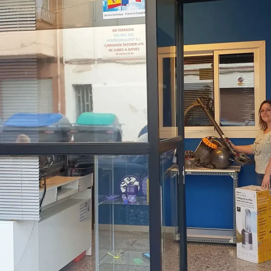 Secador de pelo Dyson dejo de funcionar, soluciones. Secador de pelo Dyson dejo de funcionar, soluciones.