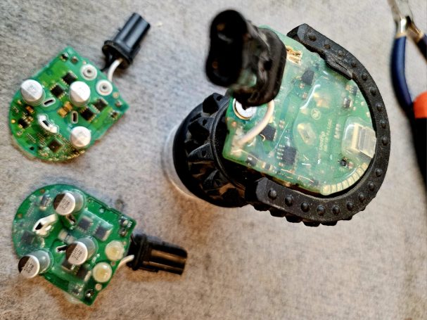 Placa electrónica Dyson reparada en Dyflusat