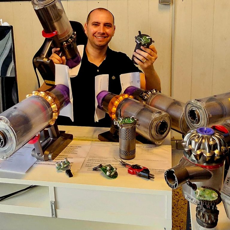 Dyson Málaga Servicio técnico Dyson en Málaga